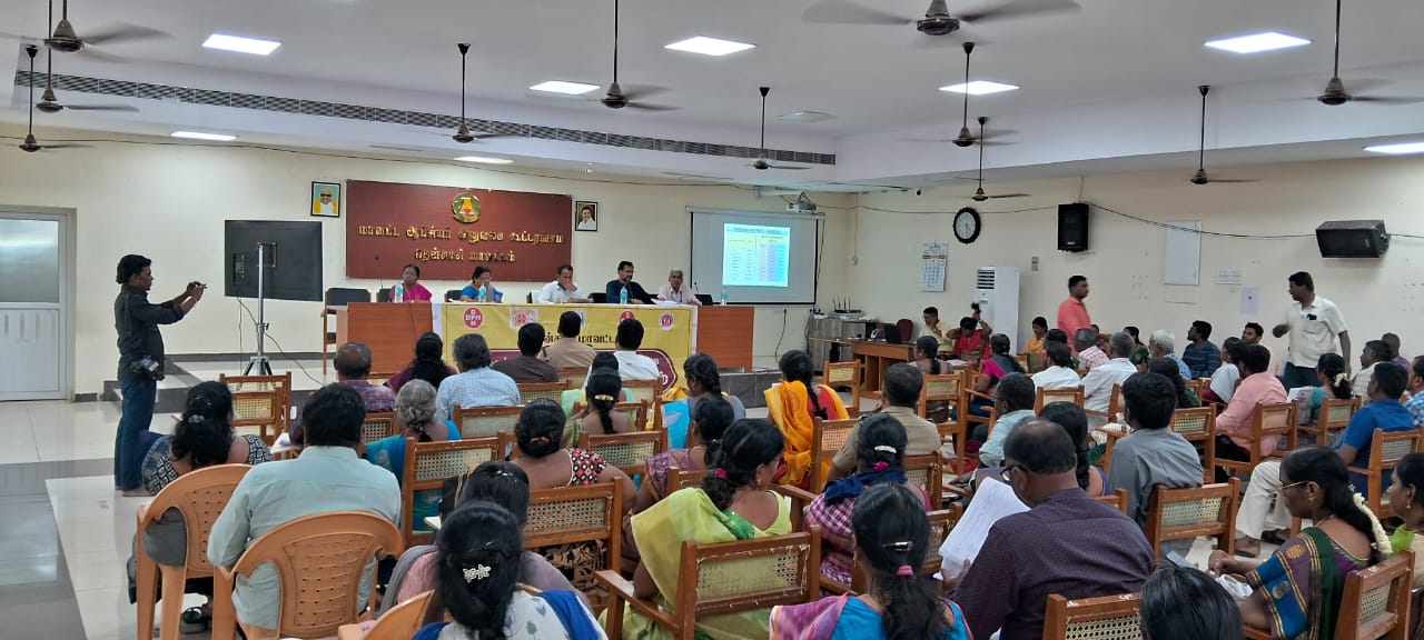 தென்காசி மாவட்டத்தில் பொது சுகாதாரம் மற்றும் நோய் தடுப்பு மருந்துத் துறையின் மாதாந்திர ஆய்வுக் கூட்டம்..