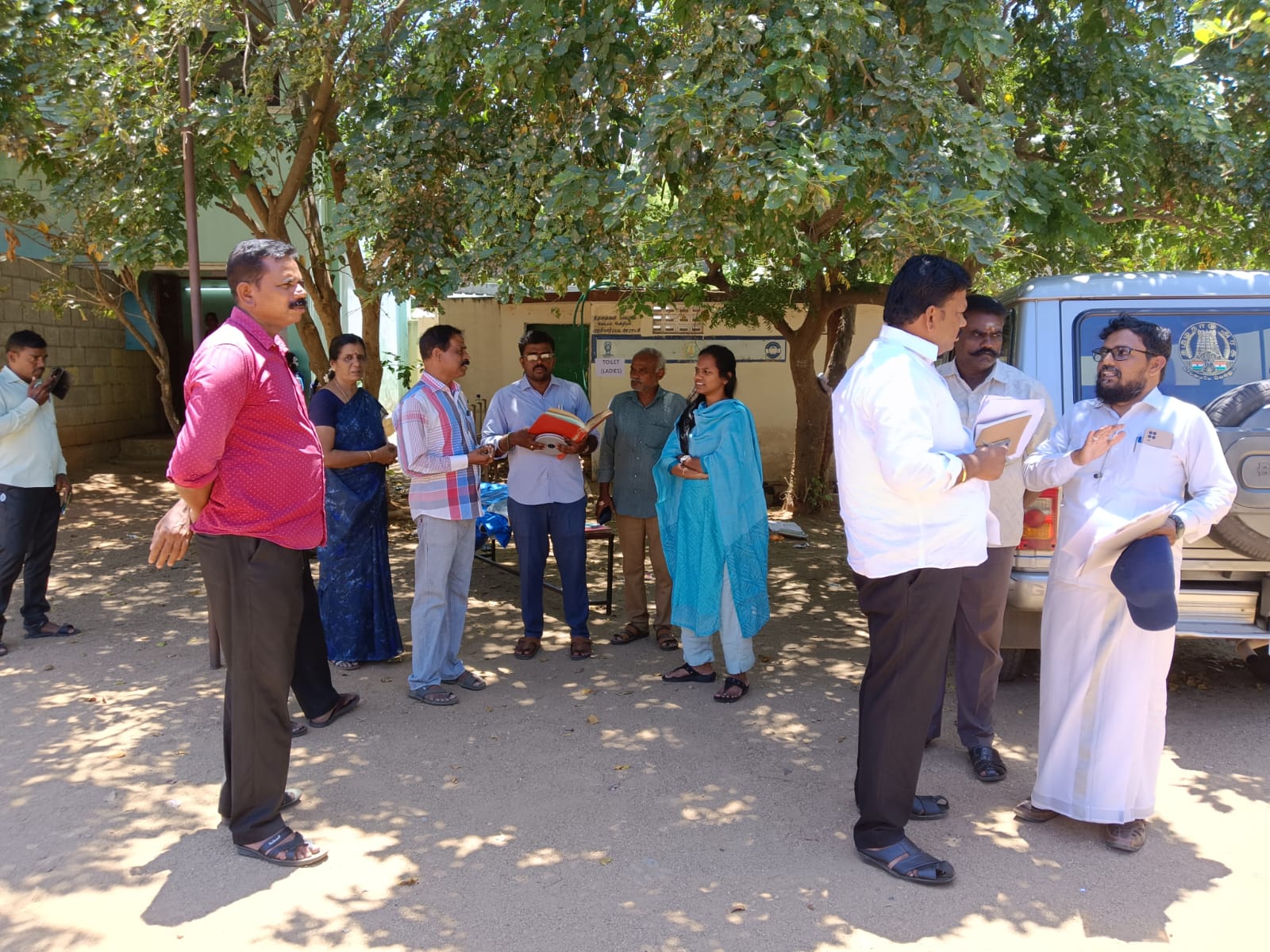 முதலியார்பட்டி அரசு பள்ளிக்கு விரைவில் கூடுதல் கட்டிடம்; வட்டாட்சியர் கோட்டாட்சியர் நேரில் ஆய்வு..