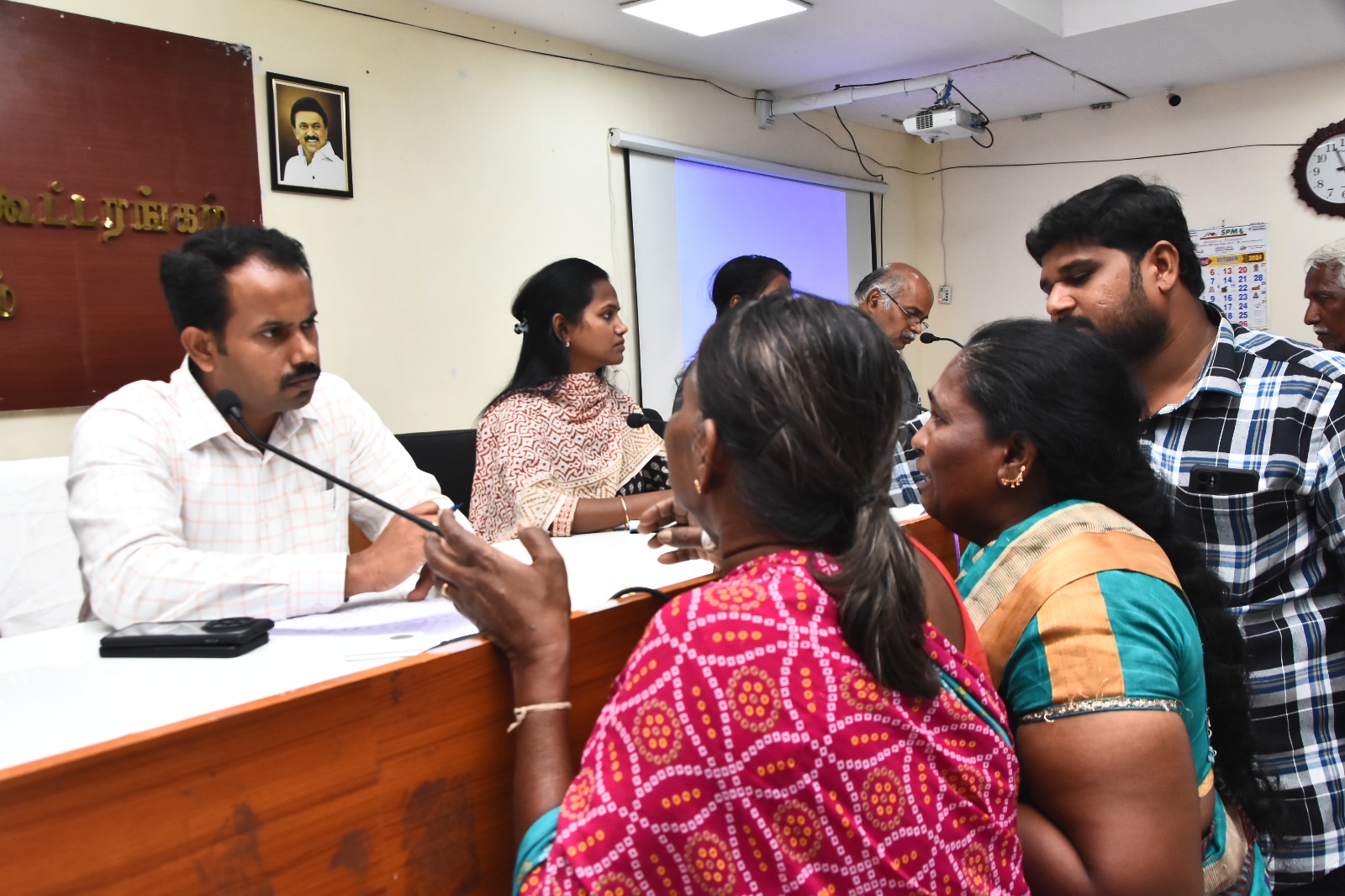 தென்காசி மாவட்டத்தில் நடந்த மக்கள் குறைதீர்ப்பு கூட்டம்..