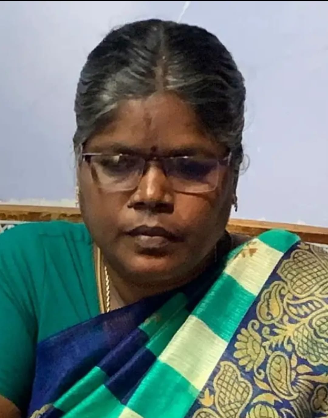 ரூ.2,000 கொடுத்தால் மின் இணைப்பு..!’ – லஞ்சம் கேட்ட அதிகாரி… சிக்கவைத்த விவசாயி!