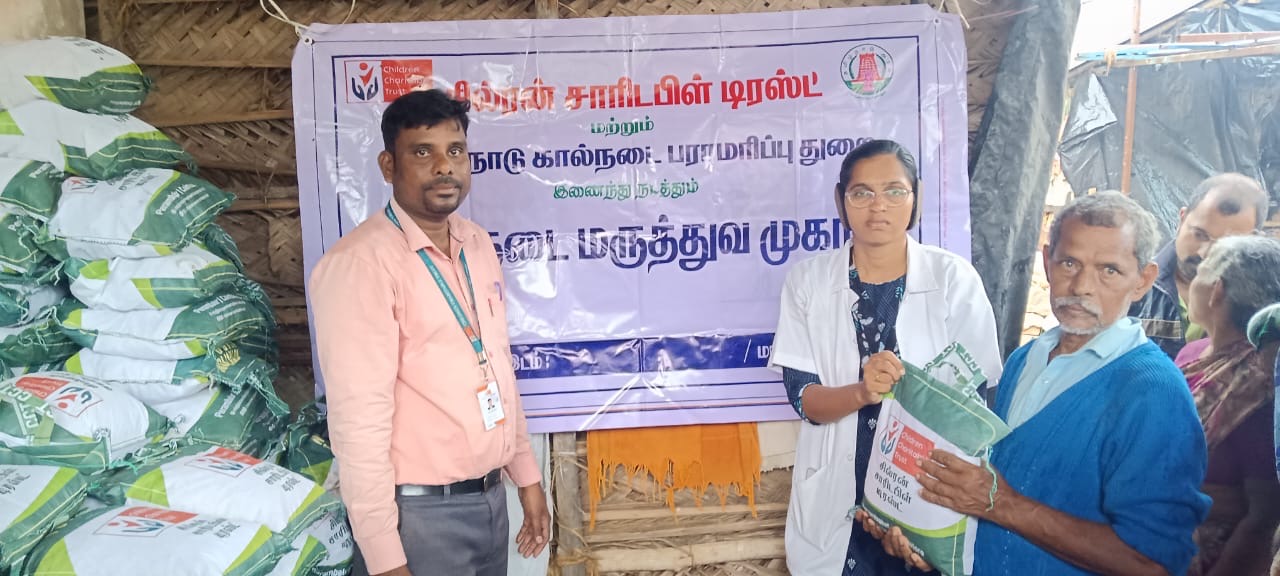 தஞ்சை மாவட்டத்தில் கால்நடைகளுக்கு இலவச மாட்டு தீவனம் வழங்கும் நிகழ்ச்சி…