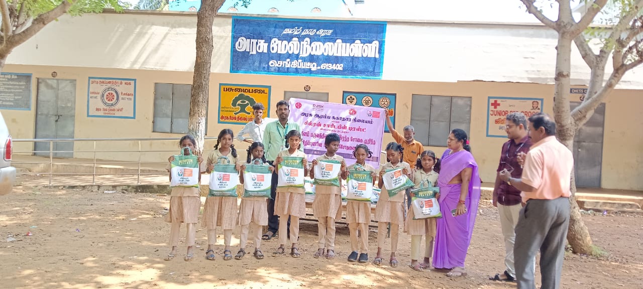 தஞ்சாவூர் மாவட்டத்தில் இரத்த சோகையால் பாதிக்கப்பட்ட வளர் இளம் பெண்களுக்கான ஊட்டச்சத்து வழங்கும் நிகழ்ச்சி..