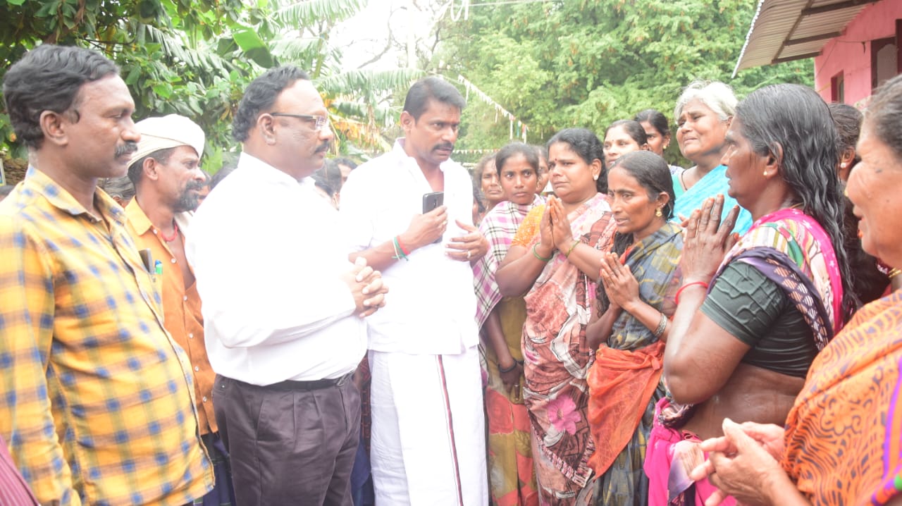மூளைச்சாவில் உயிரிழந்து உடல் உறுப்புக்களை தானம் வழங்கிய வாலிபரின் உடலுக்கு அரசு மரியாதை