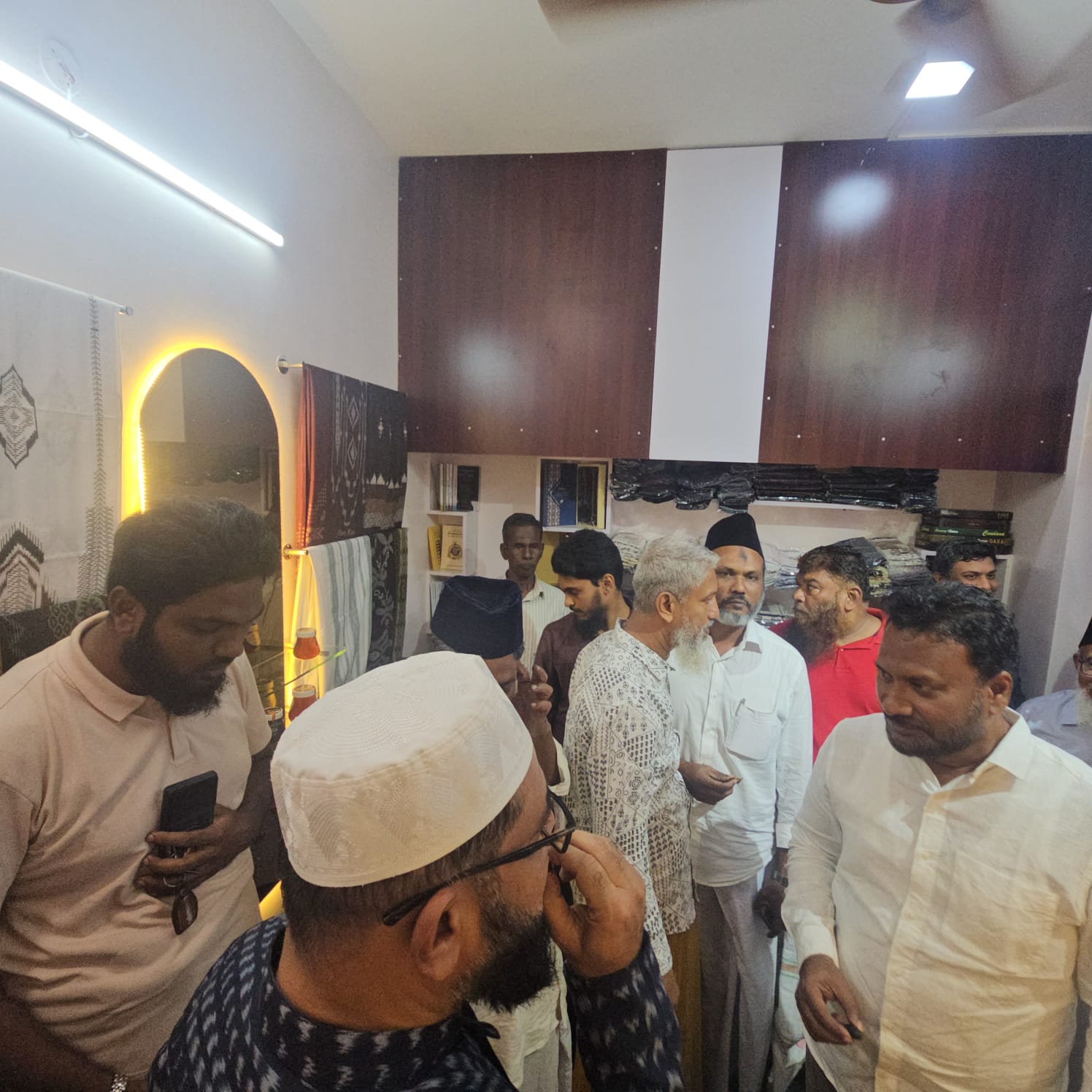 கீழக்கரையில் souq (An islamic Lifestyle) கடை திறப்பு விழா .!