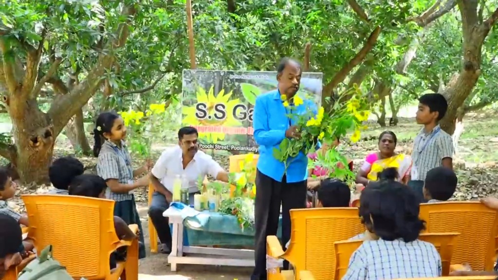 கொண்டலூர் பள்ளி மாணவ மாணவிகள் கல்வி சுற்றுலா..