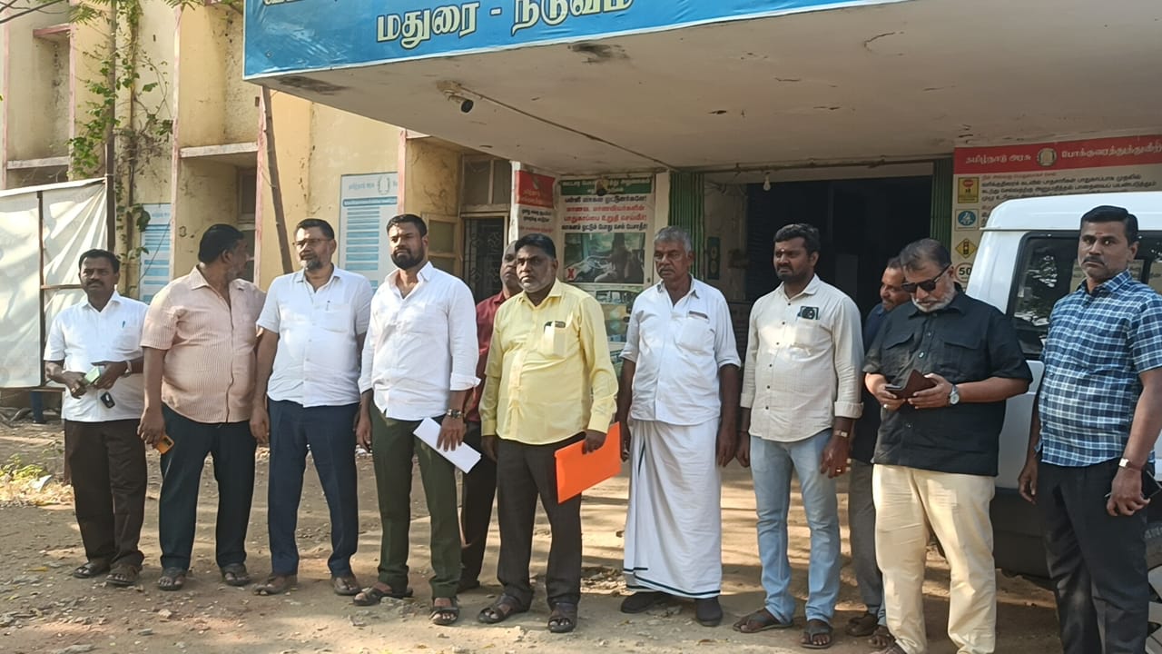 பழைய வழித்தடங்களில் இயங்கும் மினி பஸ்களுக்கு எந்த ஒரு பாதிப்பும் இல்லாமல் புதிய வழித்தடங்களை மாற்றி அமைக்க வேண்டும்: மினி பஸ் உரிமையாளர்கள் வலியுறுத்தல்!