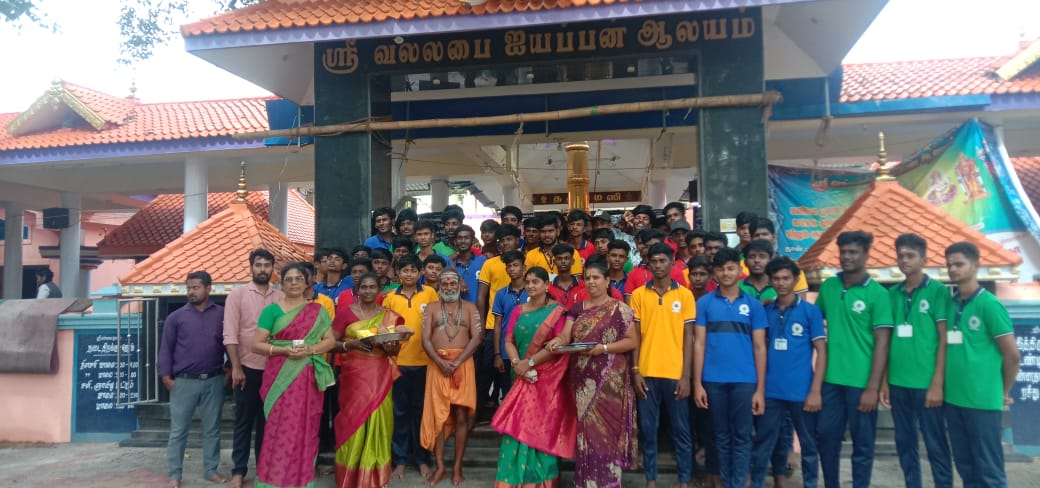 பொது தேர்வில் மாணவ மாணவிகள் அதிக மதிப்பெண் பெற ஸ்ரீ வல்லபை ஐயப்பன் ஆலயத்தில் சிறப்பு பூஜை.!