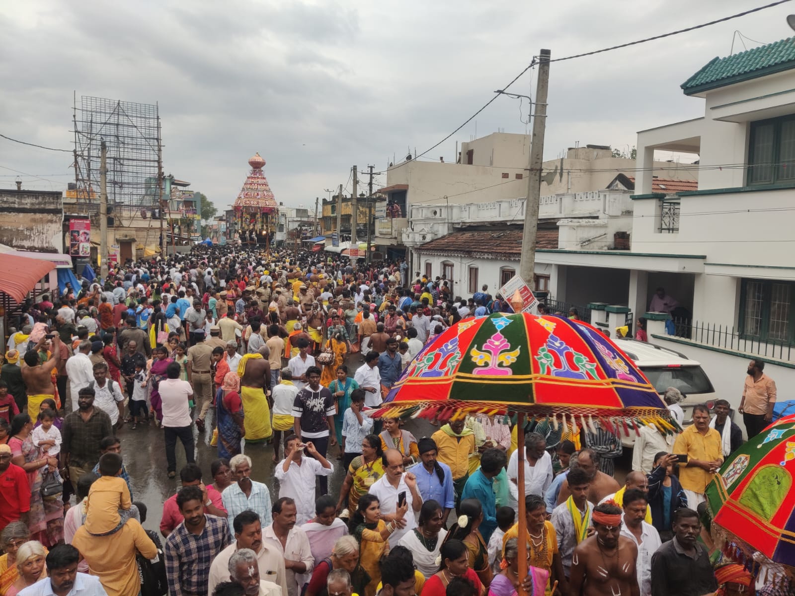 காரமடை அரங்கநாதர் கோவிலில் தேர் திருவிழா.!