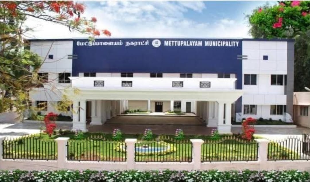 மேட்டுப்பாளையத்தில் தமிழில் பெயர் பலகை வைக்க நகராட்சி ஆணையாளர் அறிவிப்பு.!