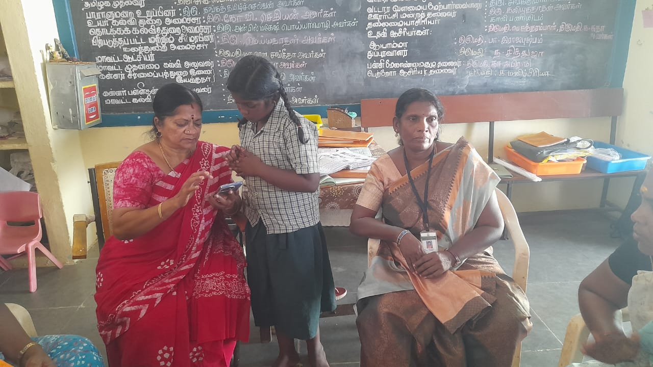 விக்கிரமங்கலம் அரசு கள்ளர் பள்ளியில் 100 நாள் சவால் தமிழ் ஆங்கிலம் வாசிப்பு திறன், கணித அடிப்படைத் திறன் ஆய்வு