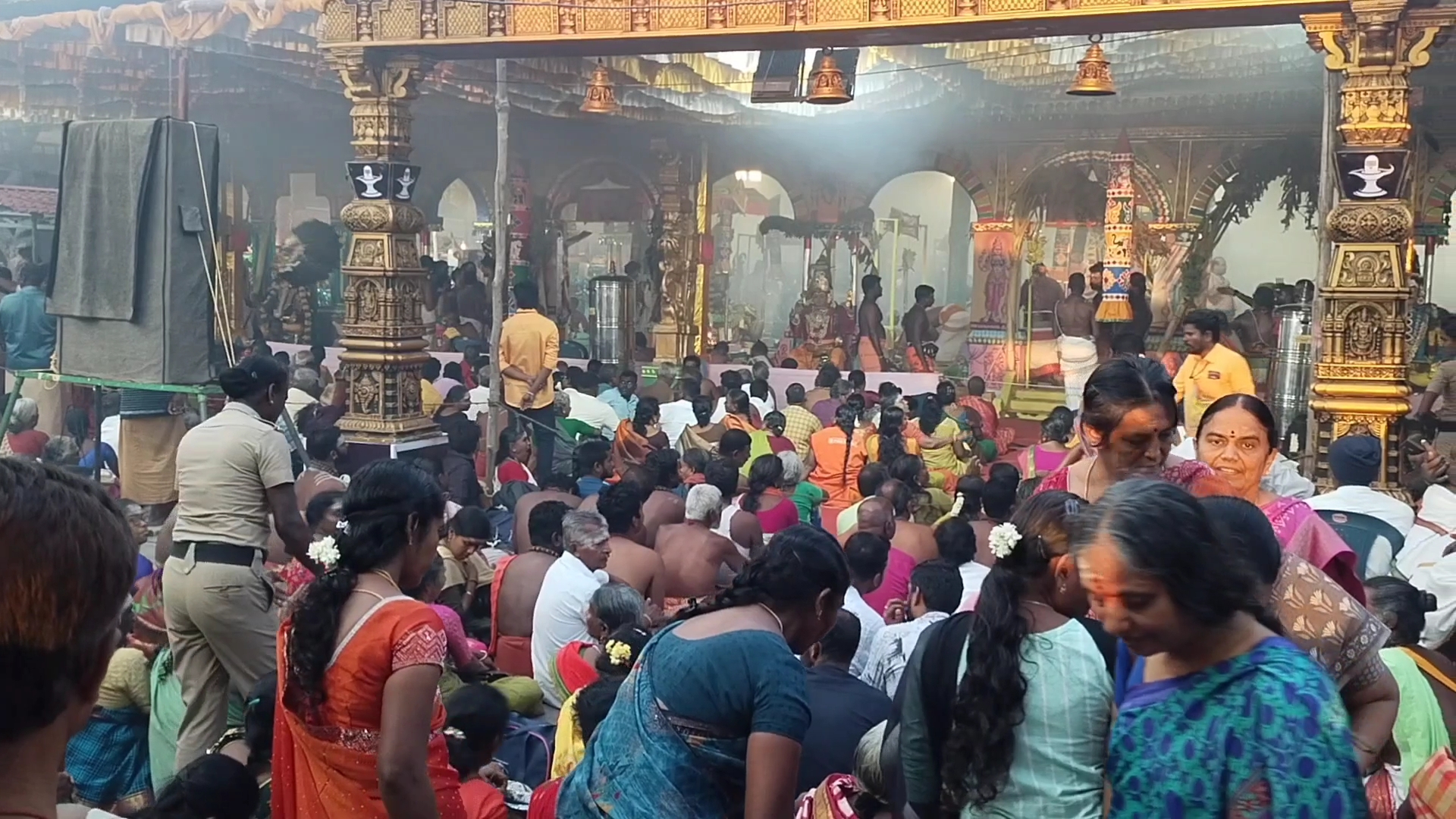 திரு உத்தரகோசமங்கை ஆலயத்தில் 45 பவுன் நகை திருட்டு.!