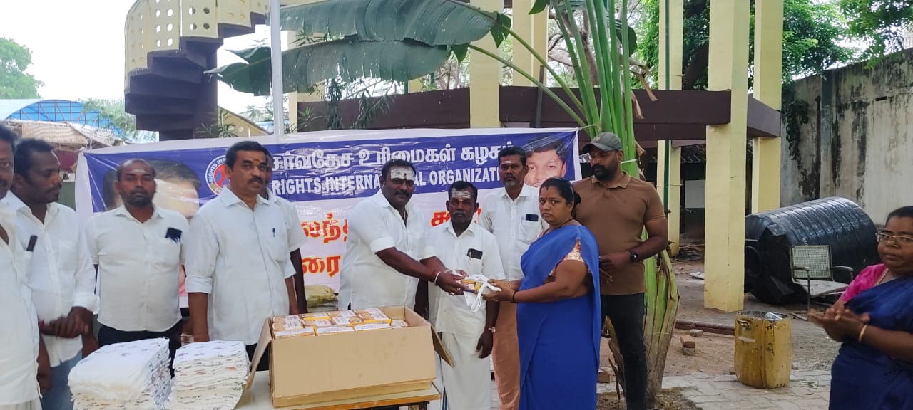 சோழவந்தானில் சர்வதேச உரிமைகள் கழகம் மற்றும் மனித உரிமைகள் கழகம் சார்பில்உழைப்பாளர் தின கொண்டாட்டம்.