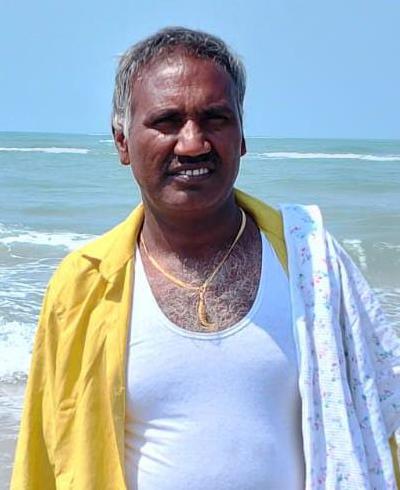 அலங்காநல்லூர் கீழக்கரை ஜல்லிக்கட்டு போட்டியில் மாடு முட்டியதில் உரிமையாளர் பலி