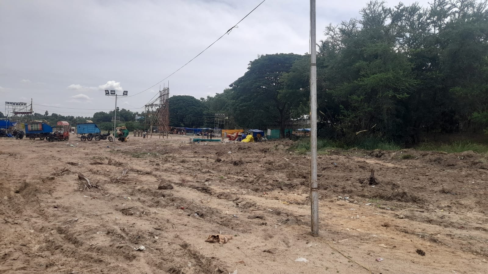 சோழவந்தான் ஜெனகை மாரியம்மன் கோவில் தீர்த்தவாரி திருவிழாவட்ட பிள்ளையார் கோவில் பகுதி ஒருவழி பாதையாக மாற்றம்