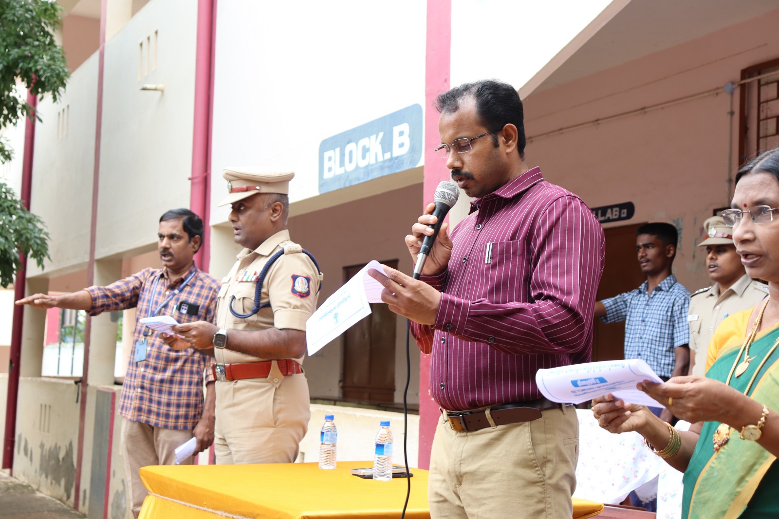 தென்காசியில் போதைக்கு எதிராக உறுதி மொழி ஏற்பு..