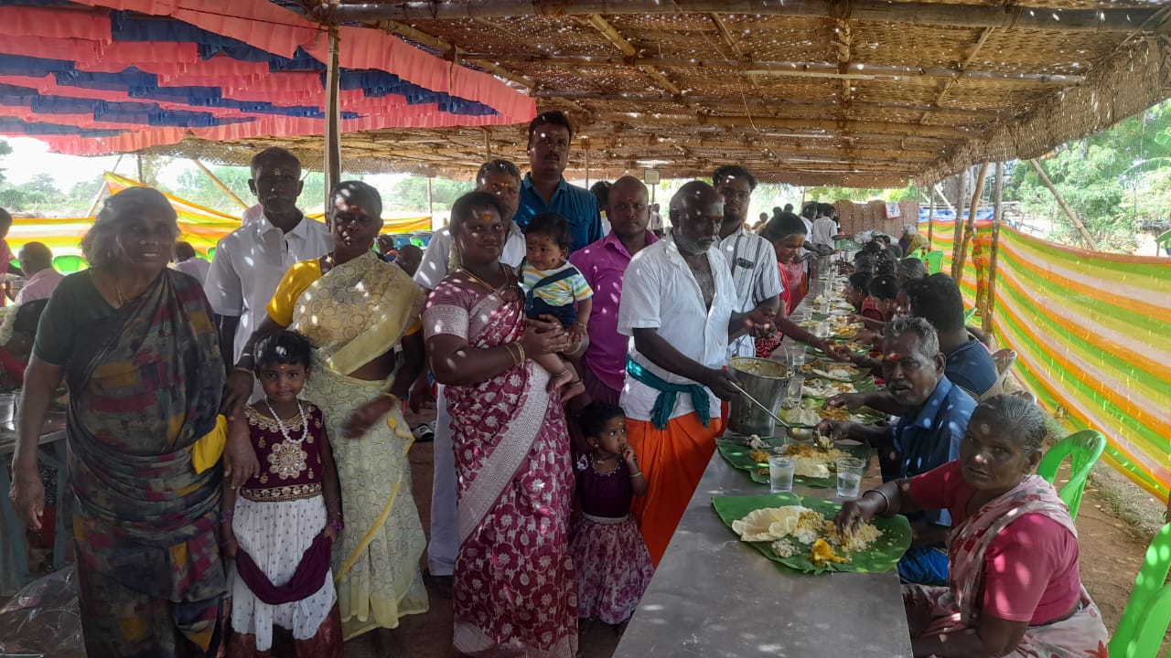 பண்ணியான் கிராமத்தில் மழை வேண்டி அன்னதானம்