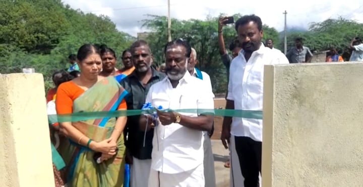 குளியல் தொட்டி மற்றும் சின்டெக்ஸ் திறப்பு விழா