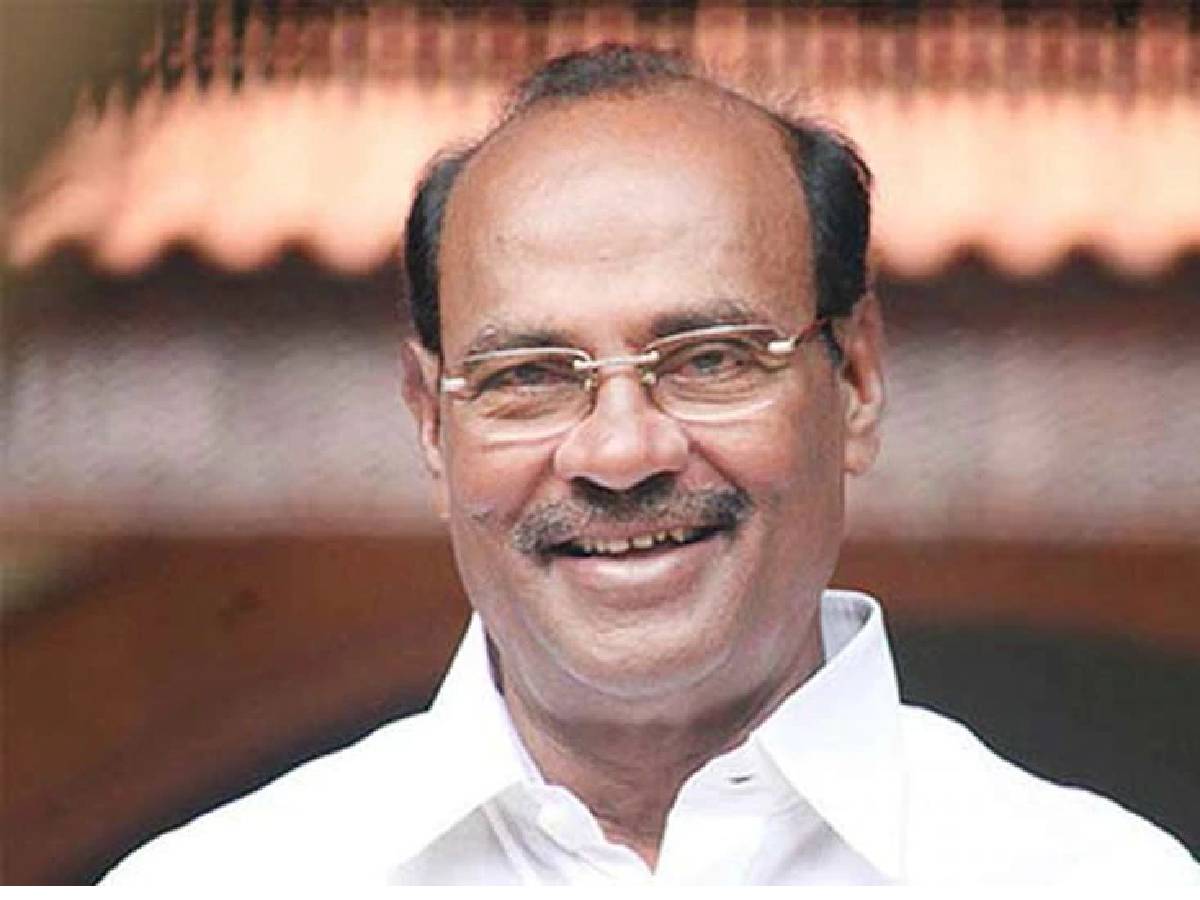 ஏமாற்றி பொய் சொல்லி தேர்தல் ஆணையத்தையே விலைக்கு வாங்கி விட்டார்; அன்புமணி மீது ராமதாஸ் பரபரப்பு குற்றச்சாட்டு..