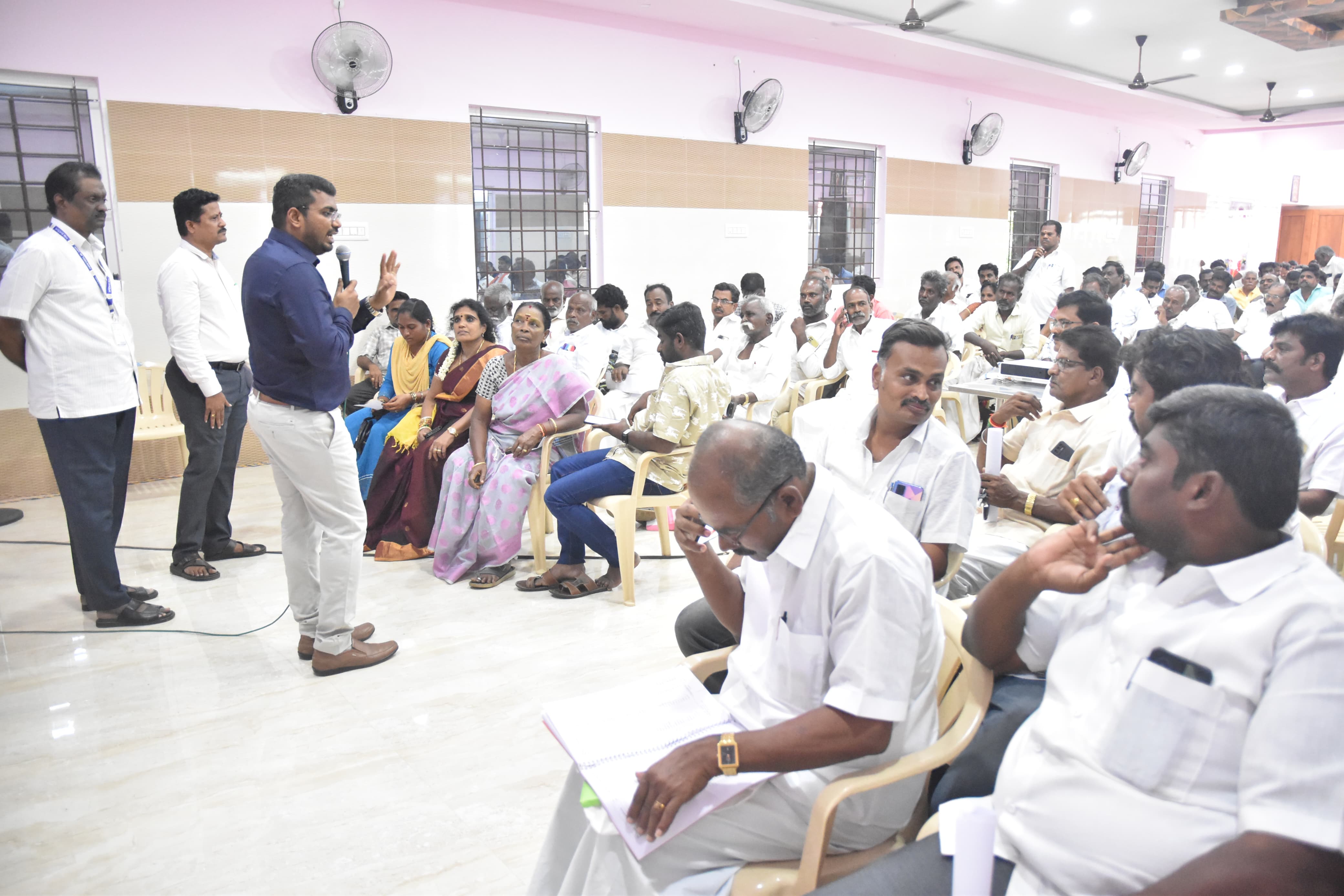 ஆத்தூர்  சட்டமன்ற தொகுதிக்குட்பட்ட, வாக்குசாவடி நிலை முகவர்களுக்கான (பி.எல்.ஏ-2) வாக்காளர் பட்டியல் சிறப்பு தீவிர திருத்தப்பணி நடைபெற்றது..