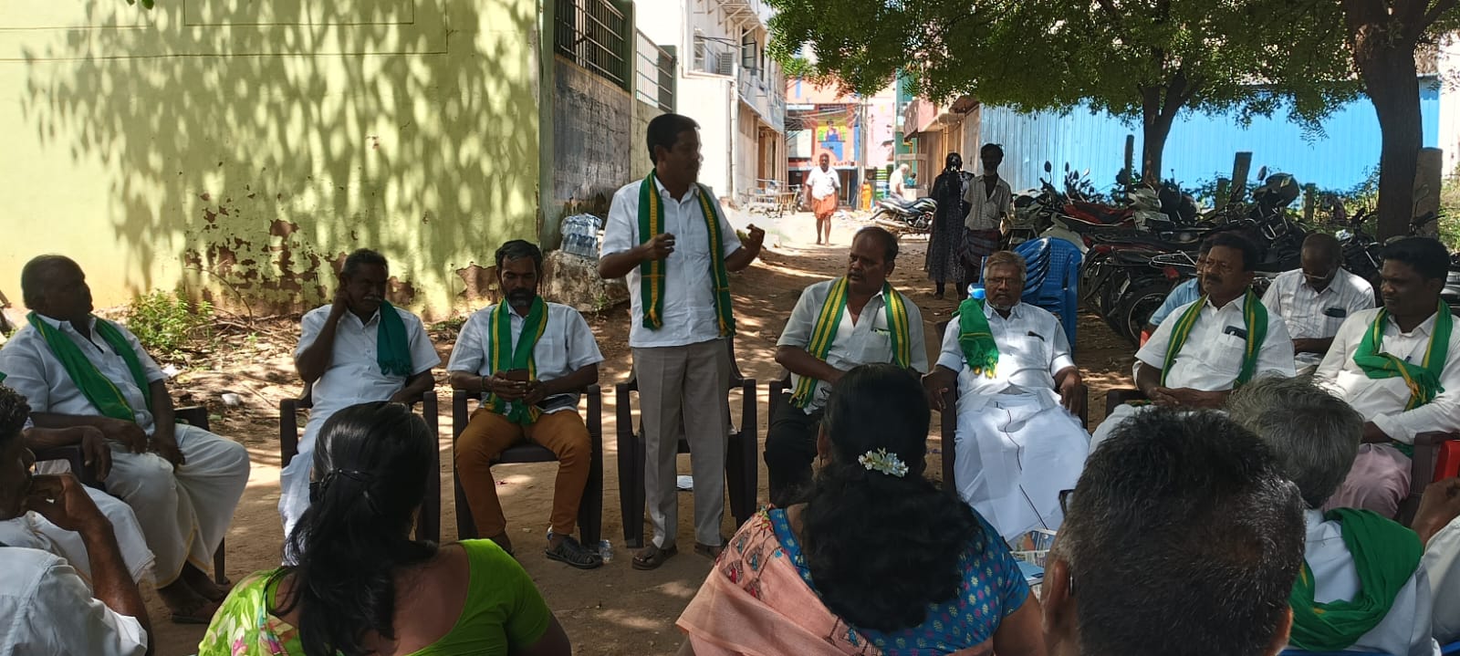 உசிலம்பட்டியில் தமிழக விவசாயிகள் பாதுகாப்பு சங்கம் மதுரை மாவட்ட குழு ஆலோசனை கூட்டம் நடைபெற்றது.